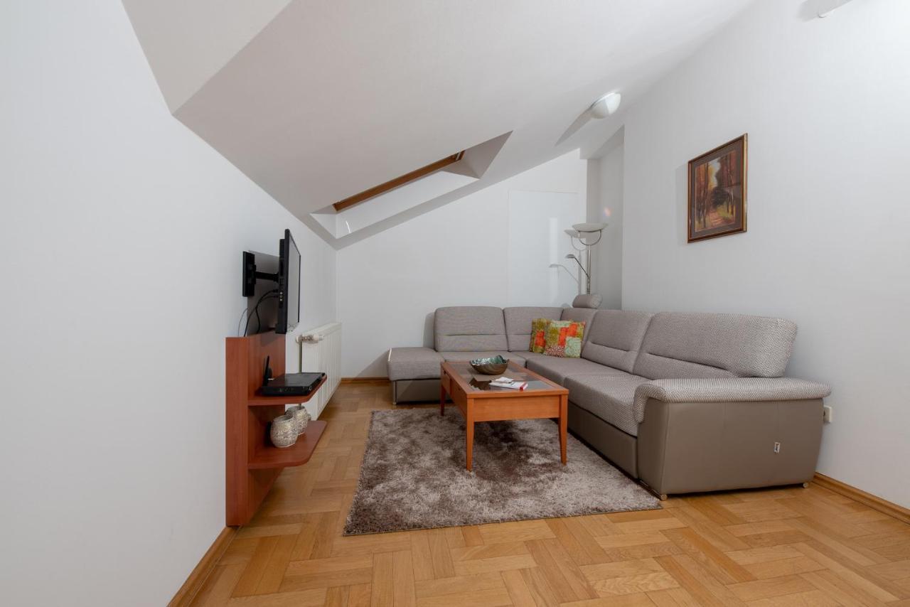 Apartmani Spoljar زوبانيا المظهر الخارجي الصورة