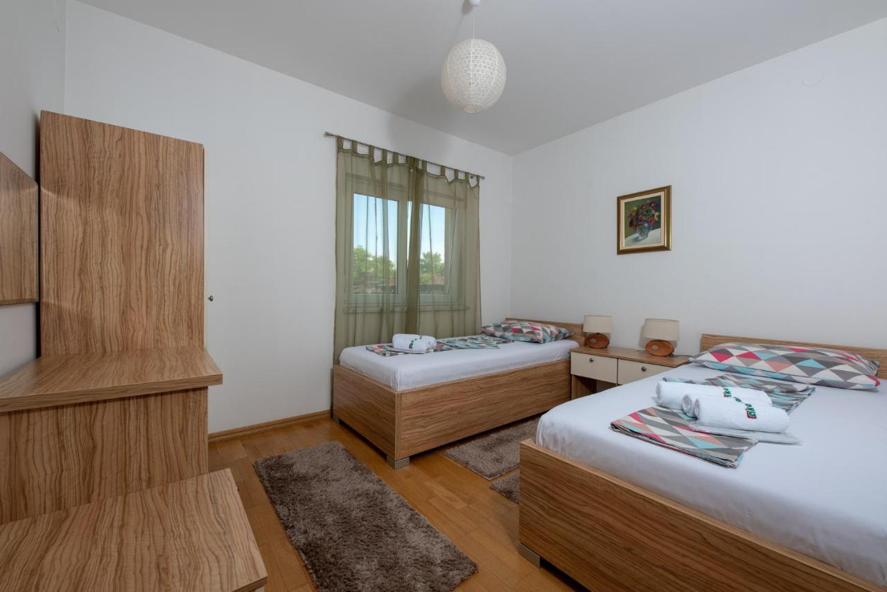 Apartmani Spoljar زوبانيا المظهر الخارجي الصورة