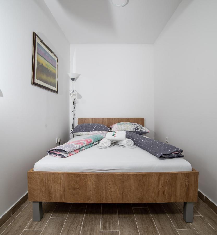 Apartmani Spoljar زوبانيا المظهر الخارجي الصورة